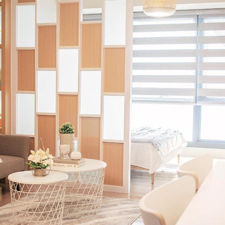 Cozy And Classy Studio Across Airport Terminal 3 Pasay Extérieur photo