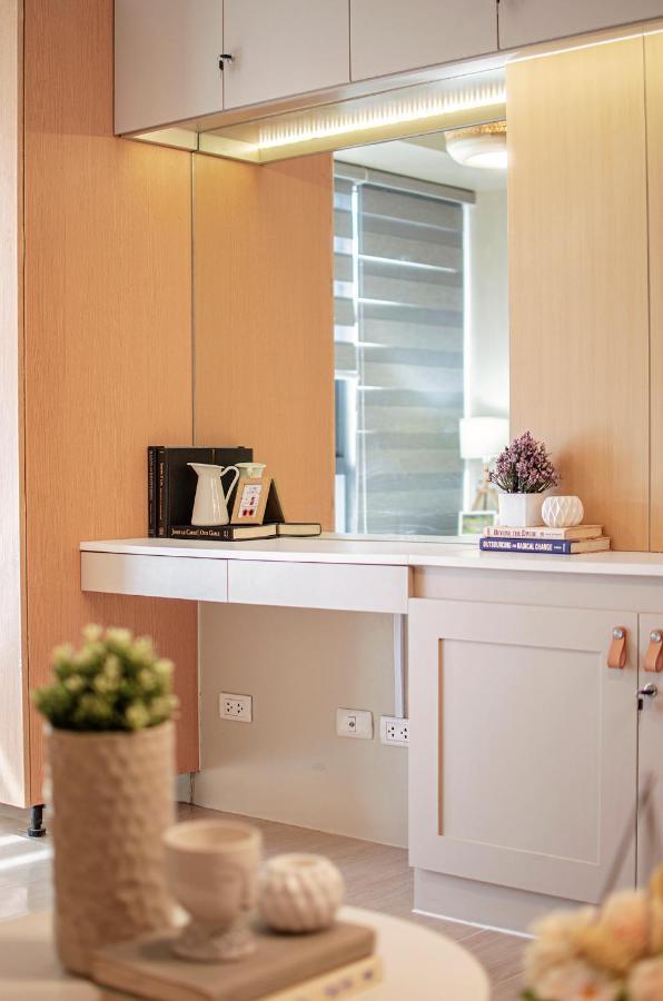 Cozy And Classy Studio Across Airport Terminal 3 Pasay Extérieur photo