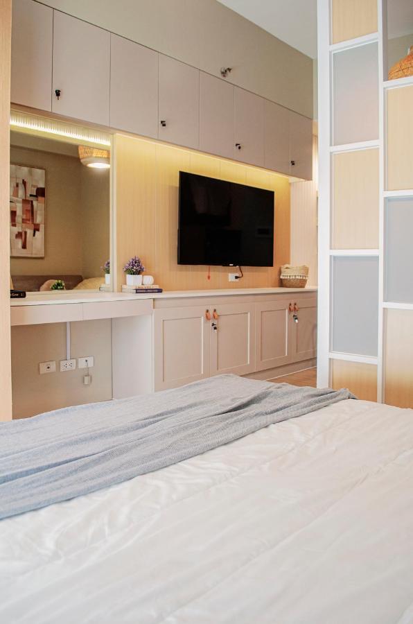 Cozy And Classy Studio Across Airport Terminal 3 Pasay Extérieur photo