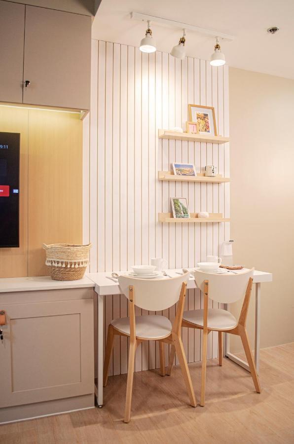 Cozy And Classy Studio Across Airport Terminal 3 Pasay Extérieur photo