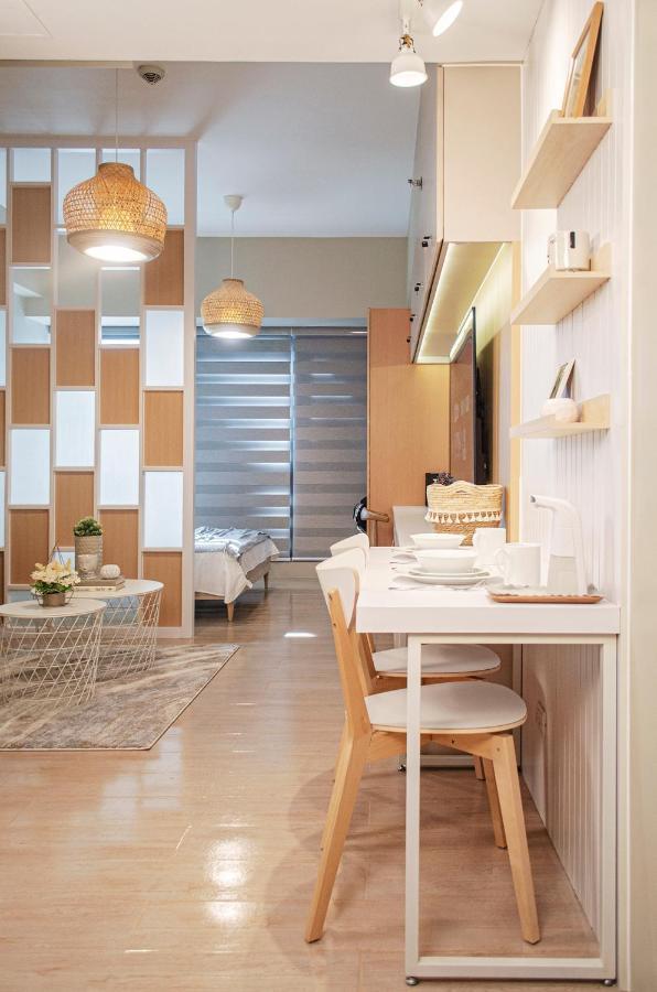 Cozy And Classy Studio Across Airport Terminal 3 Pasay Extérieur photo