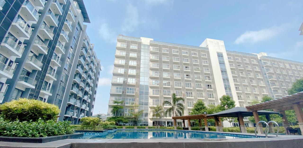 Cozy And Classy Studio Across Airport Terminal 3 Pasay Extérieur photo